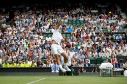 开云体育-欧洲网球队翻盘英国网球队，费德勒高光表现