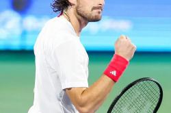 开云体育中国-关于欧洲网球队横扫美国网球队，西西帕斯三分雨点燃全场的信息