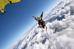 开云体育入口-铁血公牛碾碎王者权杖，利拉德于年度巅峰战封神