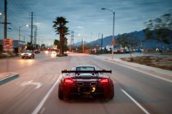 开云体育-跨界之夜，当篮球巨星降临绿茵场