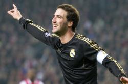 开云体育APP下载-冰封北境！布伦森化身屠龙者，逆破解密快船破局密码