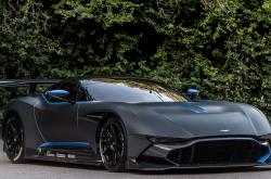 开云体育-魔幻蒙扎夜，当F1油门轰鸣遇上加纳闪电战