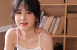 开云体育平台APP-踢碎黎明前的露珠，塞维利亚、乌克兰与梅西的第八百次救赎