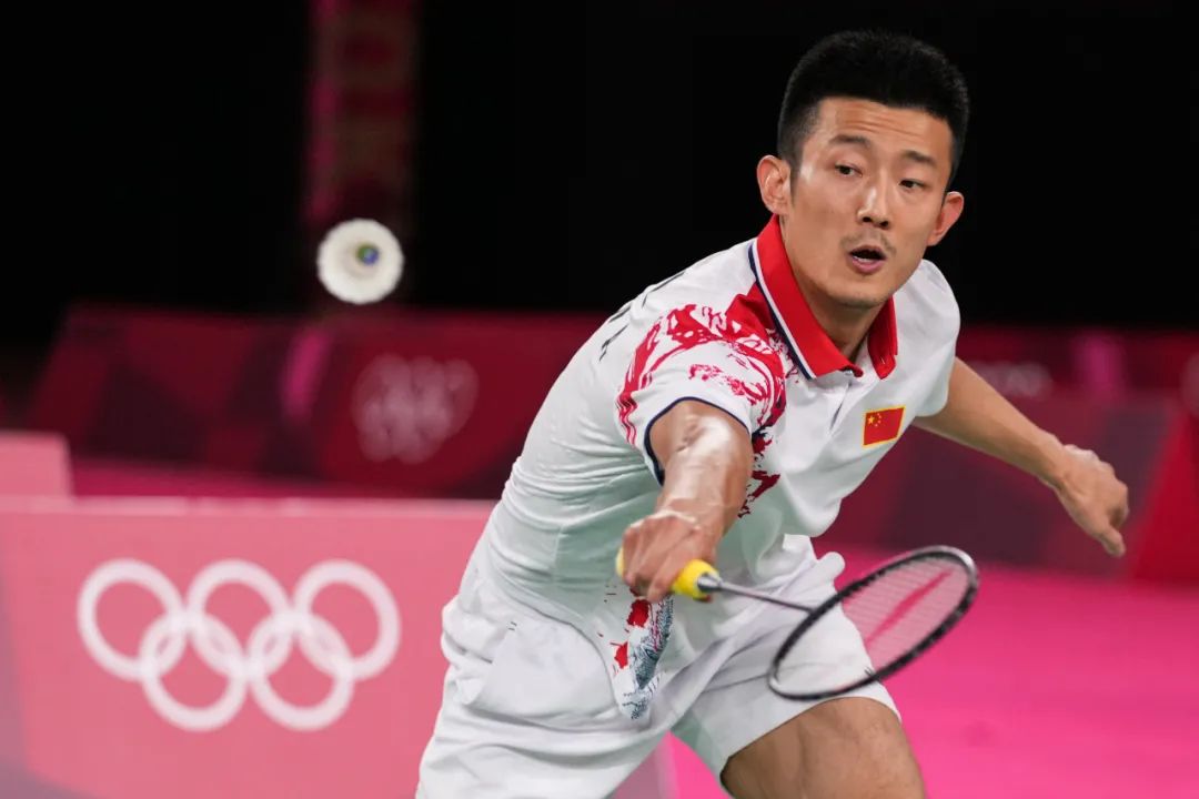丹麦羽毛球队绝杀日本羽毛球队，谌龙绝境逆转