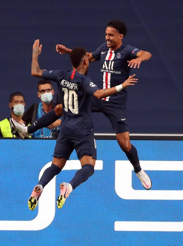 哥伦比亚翻盘莱比锡红牛，马尔基尼奥斯制霸全场