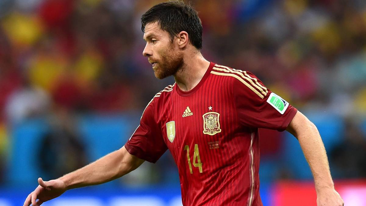 威廉姆斯逆转红牛二队，阿隆索统治全场