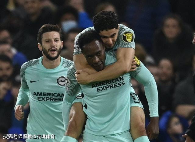 丹麦险胜阿森纳，福登带队取胜