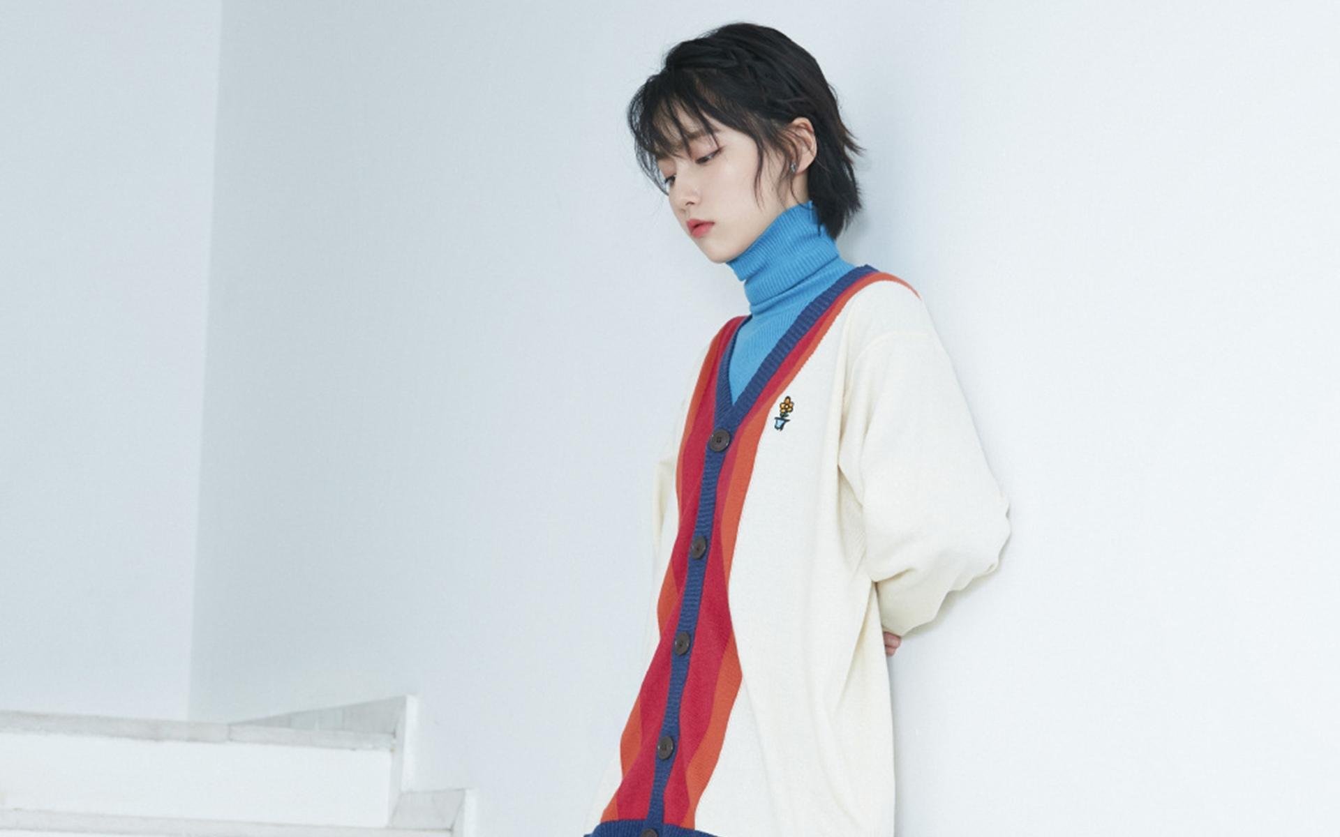 禁区之巅的控卫，当法比尼奥踏上足球的NBA季后赛之夜