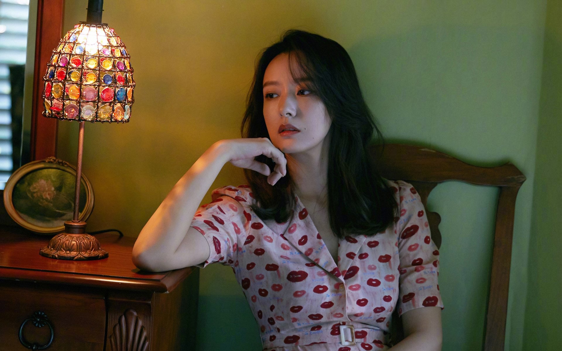 禁区之巅的控卫，当法比尼奥踏上足球的NBA季后赛之夜