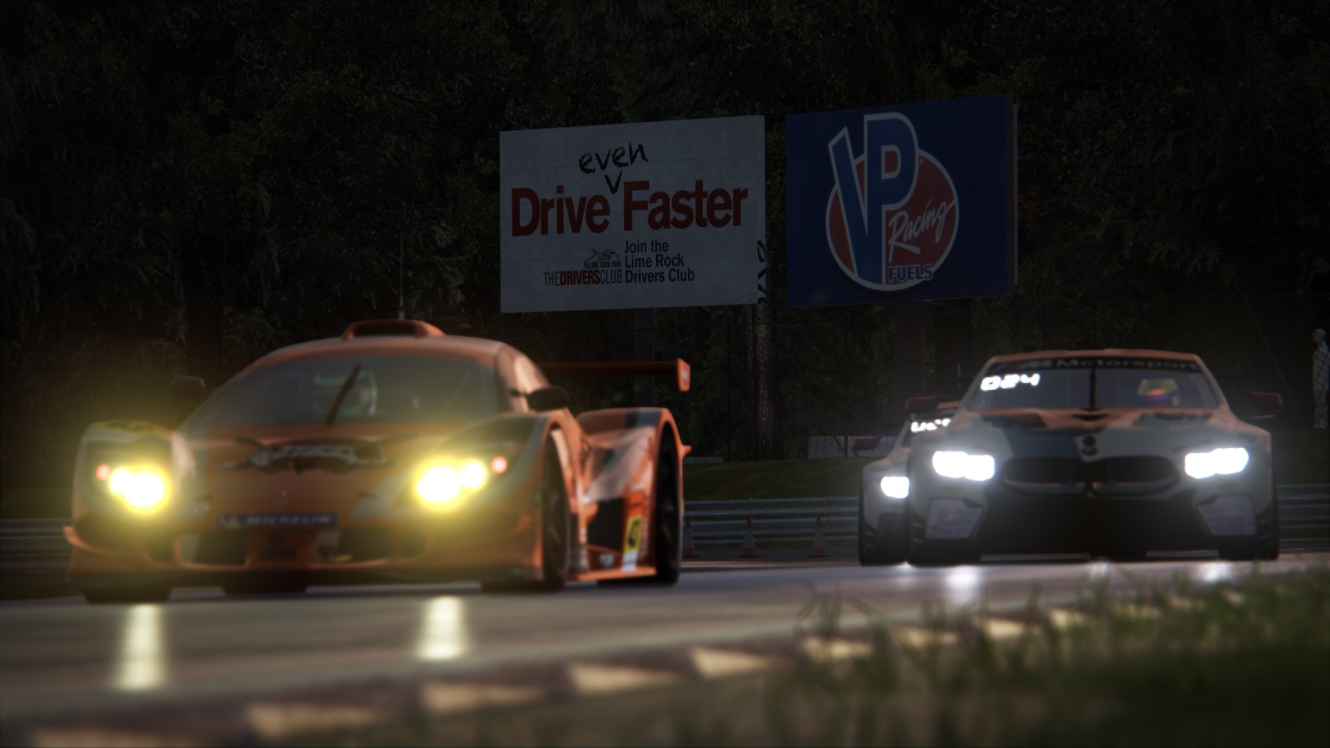 蓝黑火焰的暗线，劳塔罗点燃赛场时，AC米兰正用连续得分压制巴黎