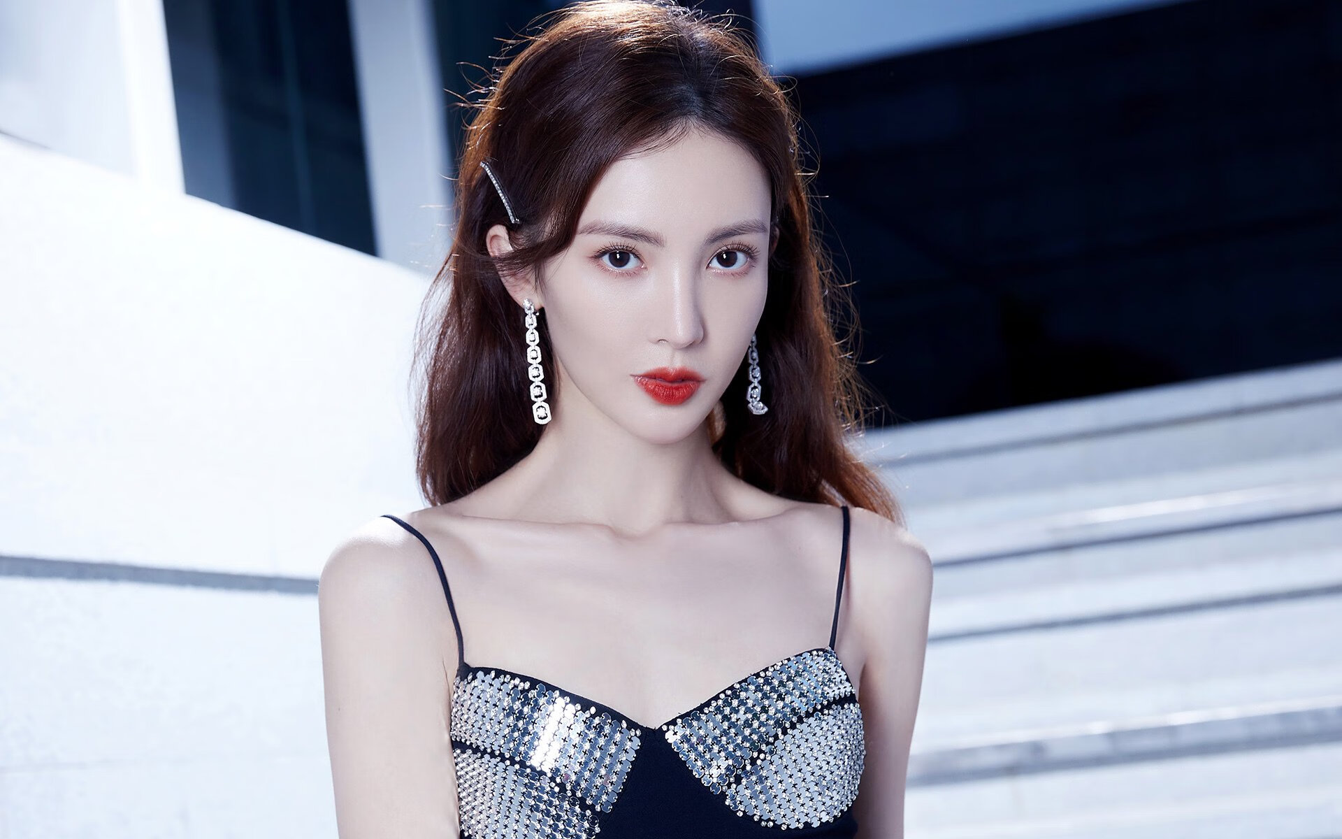 统治与逆袭,约基奇的无解进攻与步行者的团队风暴