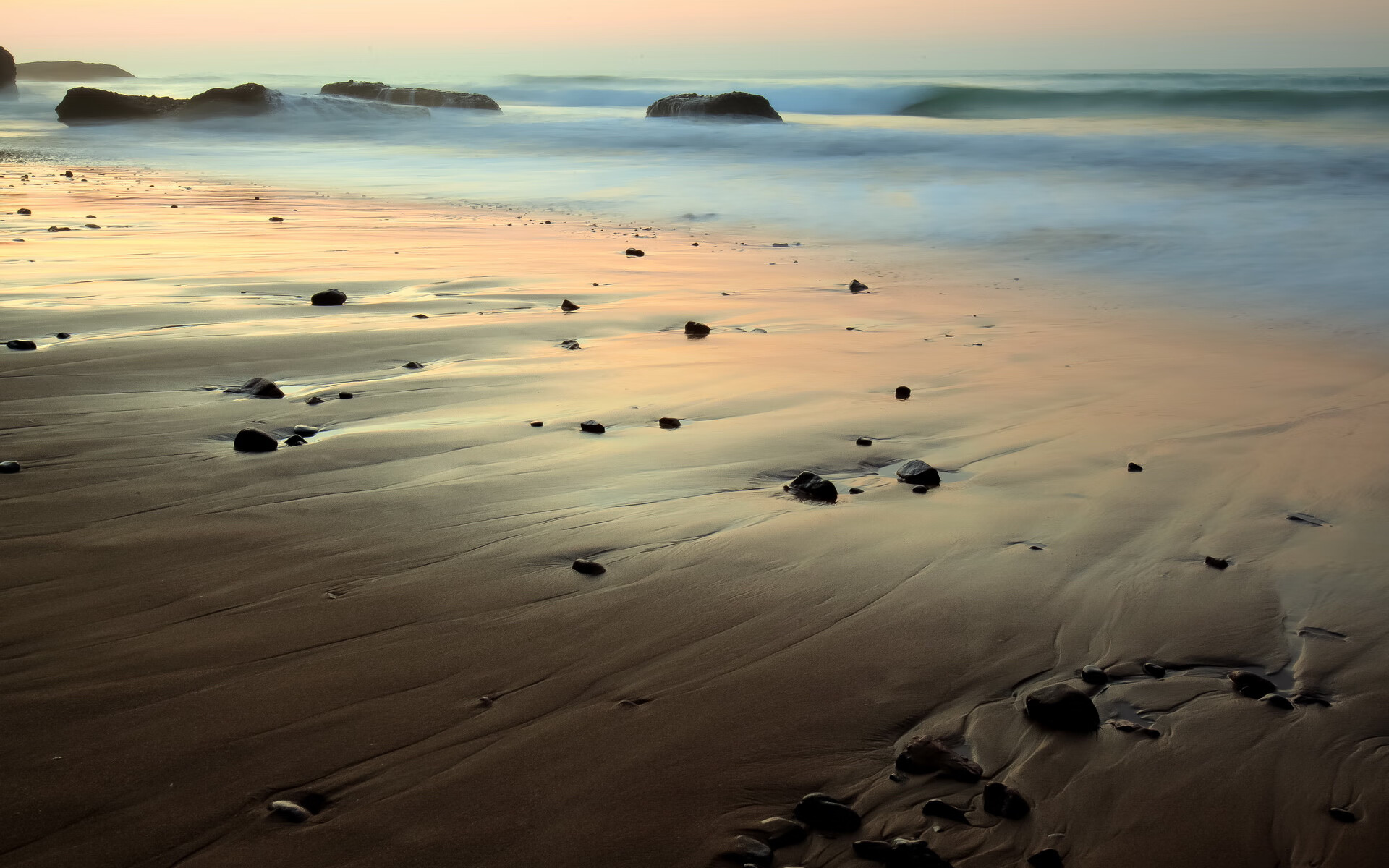 戈麦斯闪耀，里昂惊天逆转国际米兰