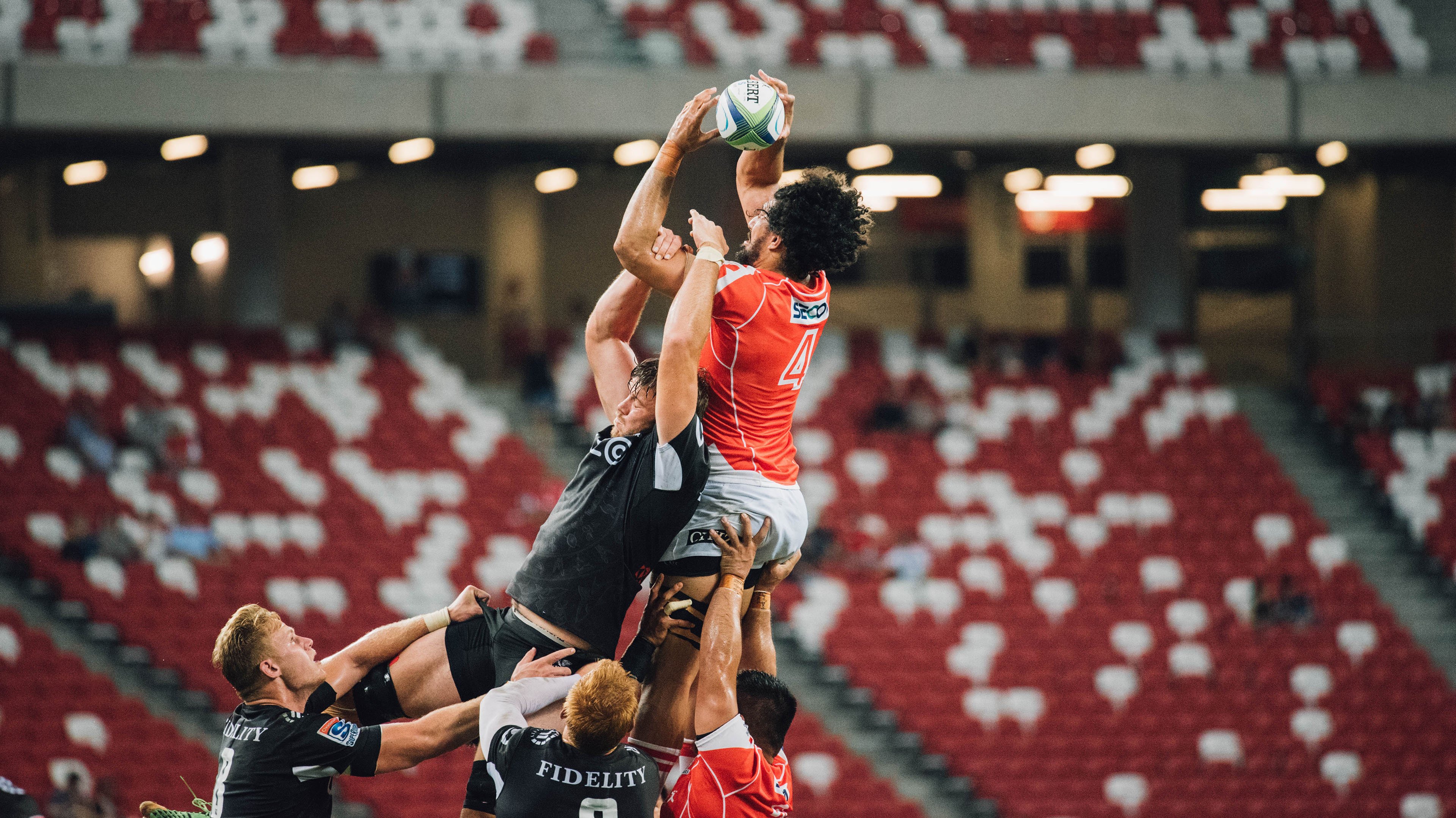 新神登基夜，旧王未退位，文班亚马的41分盛宴与勇士0.2秒的冷血回击