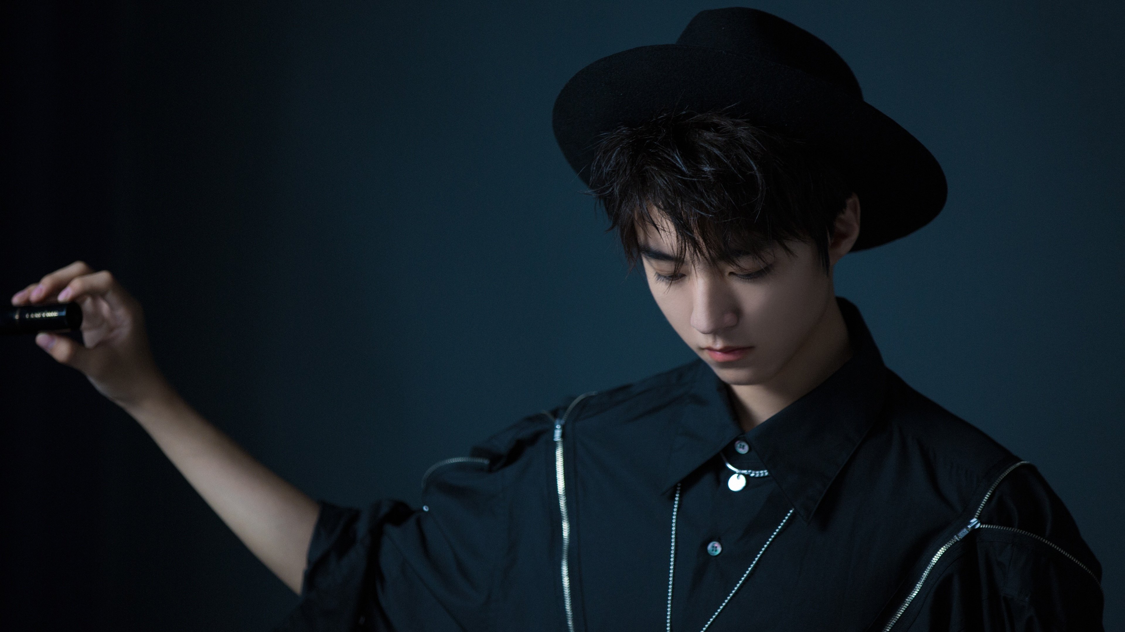 若日尼奥的永恒中场，当艺术遇见权力，巴黎轻取沙特的哲学课